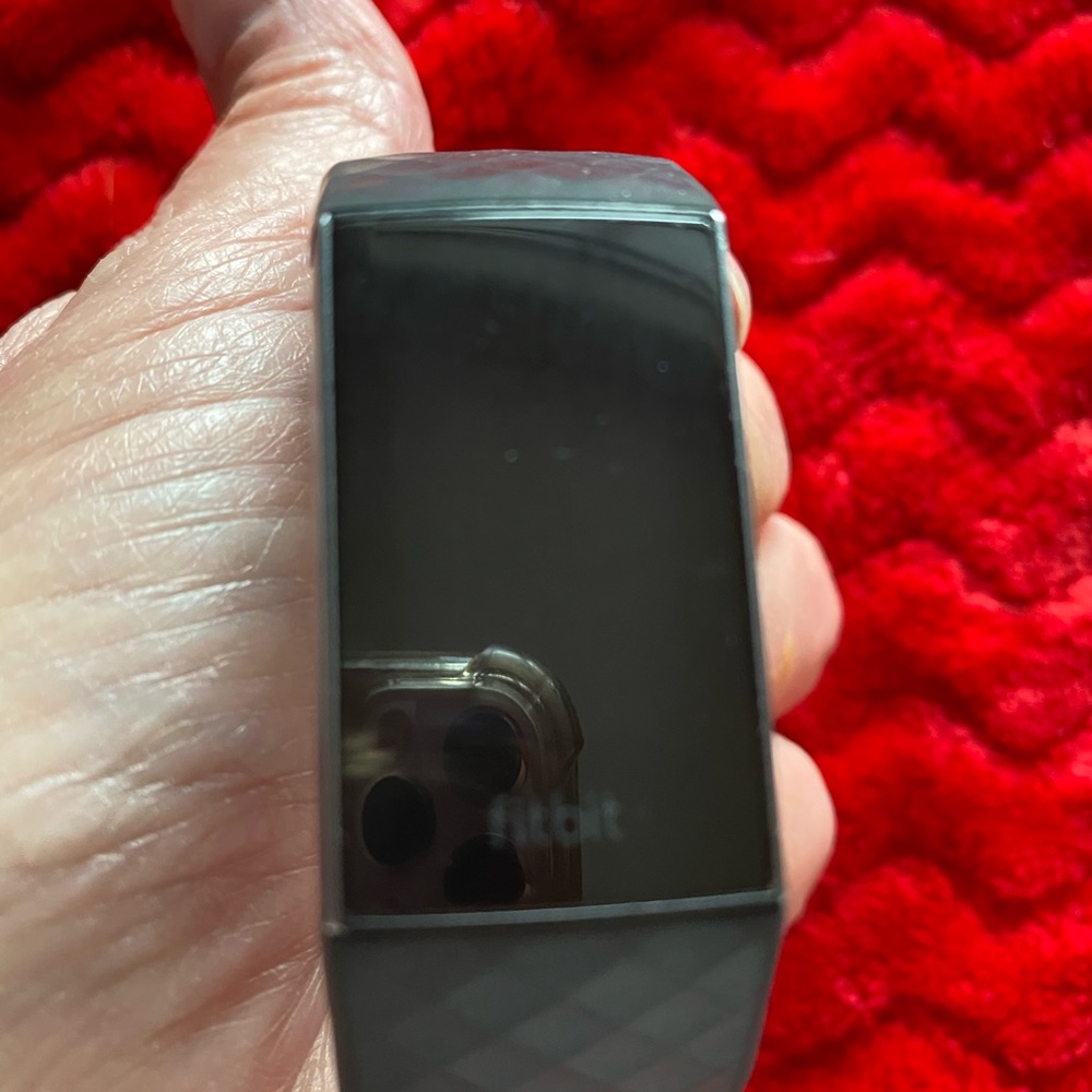 Fitbit Charge 3 - Picture 3 of 5